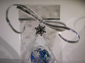 Wonderland Snowflake Treat Favor