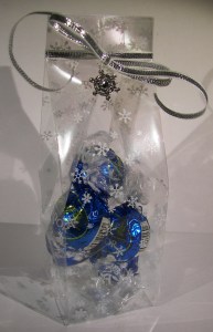 Wonderland Snowflake Treat Favor